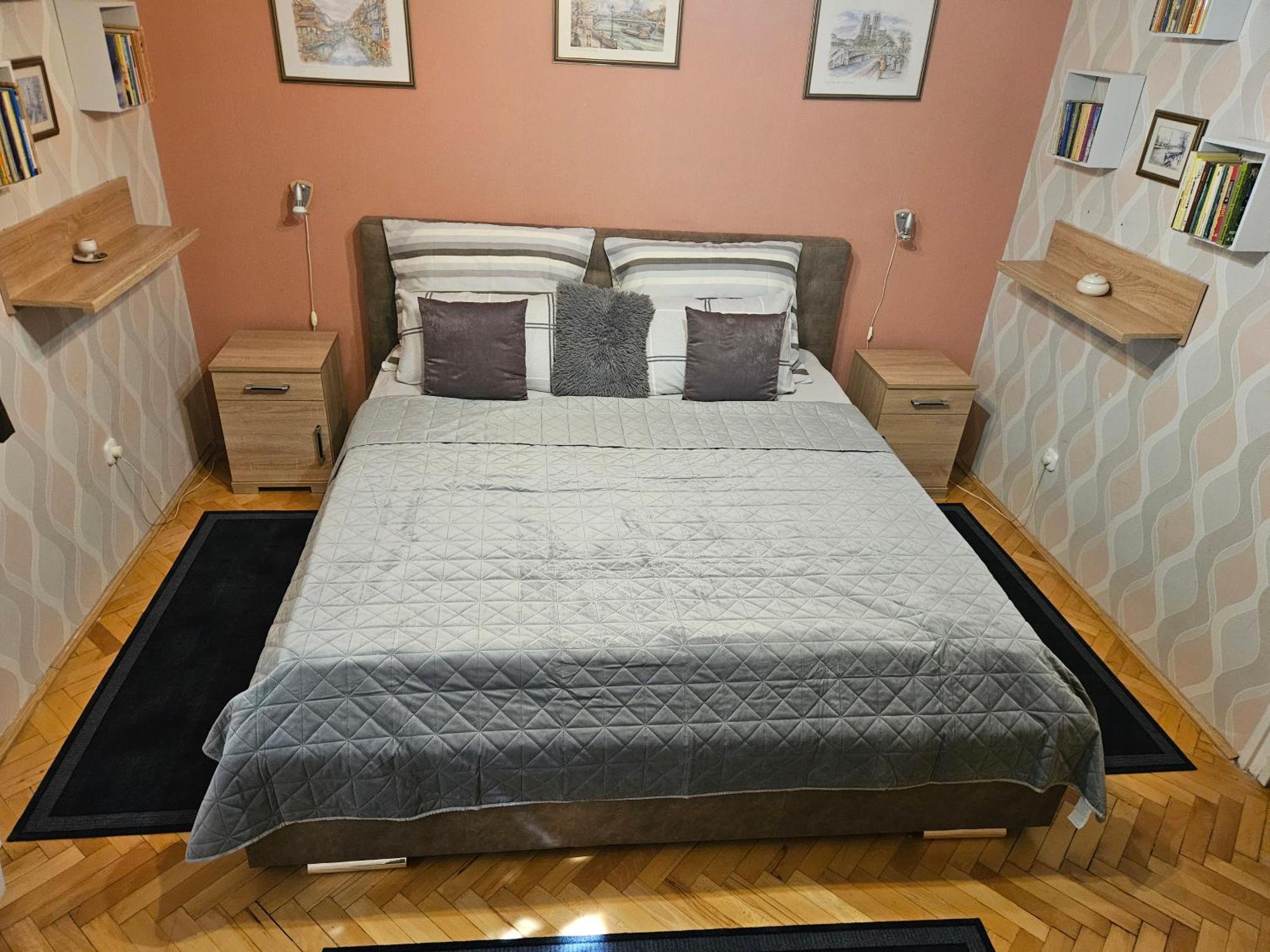 Habos Isler Apartman 16 Сольнок Екстер'єр фото
